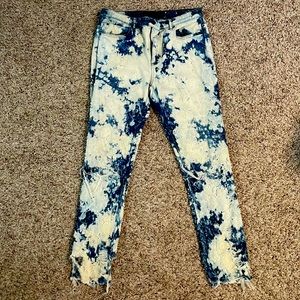Blue and white Alexander Wang jeans. Lightly worn. Size 29.